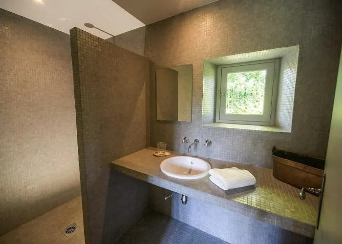 Historic Estate Overlooking The Dordogne 펜션 *